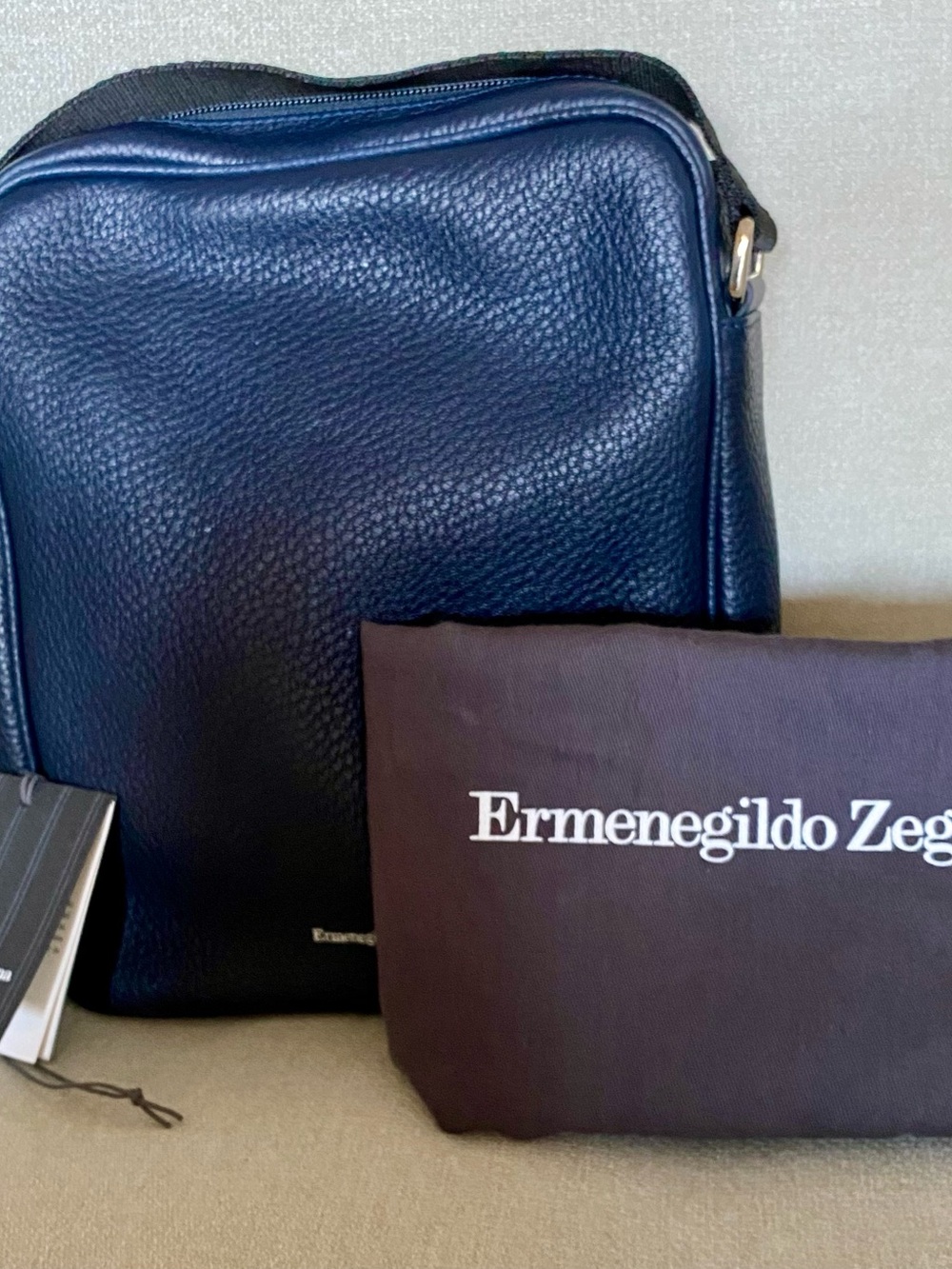 Ermenegildo Zegna Navy Pebbled Leather Messenger Crossbody